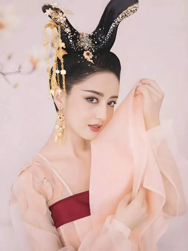 惊艳！内娱80后10位女明星，刘亦菲、赵丽颖上榜，有没有你喜欢的-4.jpg