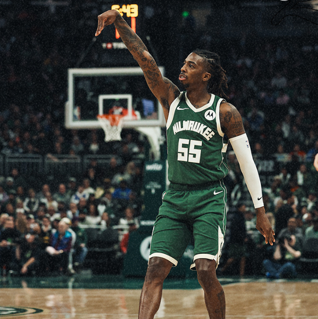 NBA常规赛：利拉德准绝杀雄鹿逆转火箭 字母20+14申京18+8致命脱手-7.jpg