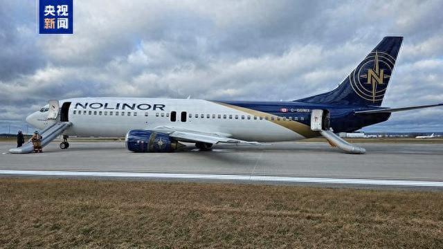 加拿大一架波音737客机出现起落架故障 迫降蒙特利尔-1.jpg