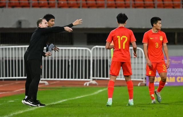 “熊猫杯”国际足球锦标赛中国队获季军-3.jpg