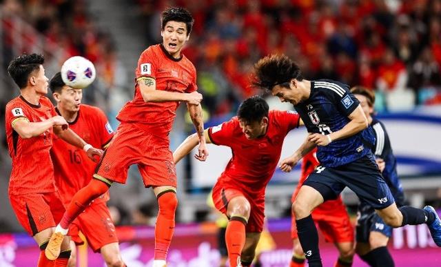 国足1：3不敌日本虽败犹荣 两大足球名嘴不谋而合 点出国足最大短板-3.jpg