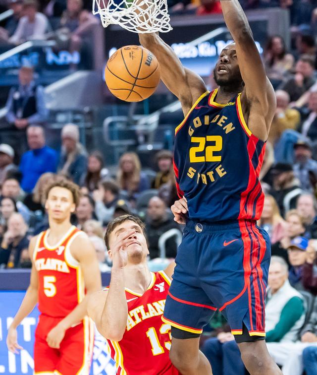 （体育）篮球——NBA常规赛：勇士胜老鹰-9.jpg