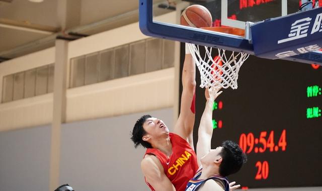 48分大胜！中国男篮开门红，点燃了球迷的热情，听听媒体怎么说-5.jpg