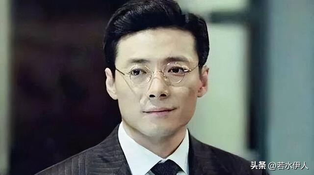 低调的4对明星夫妻，两对是国家一级演员，多人从校服到婚纱-9.jpg