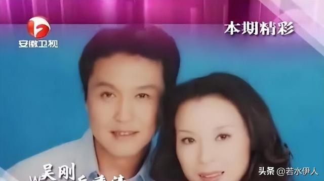 低调的4对明星夫妻，两对是国家一级演员，多人从校服到婚纱-21.jpg