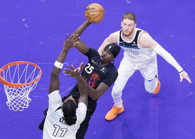 （体育）篮球——NBA常规赛：猛龙胜森林狼-4.jpg