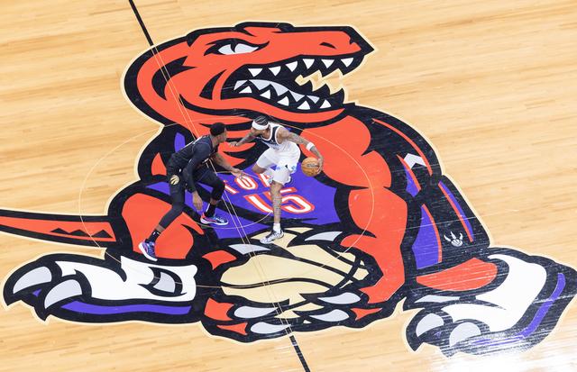 （体育）篮球——NBA常规赛：猛龙胜森林狼-9.jpg