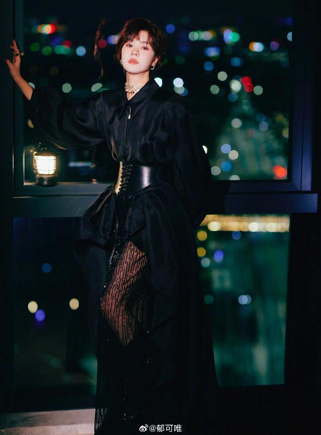 美女明星-4.jpg