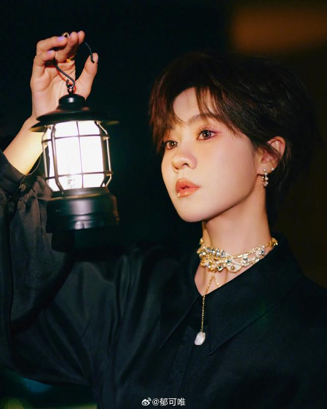美女明星-9.jpg