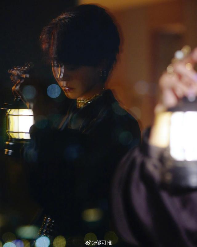 美女明星-10.jpg