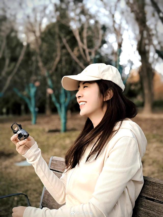 美女明星-20.jpg