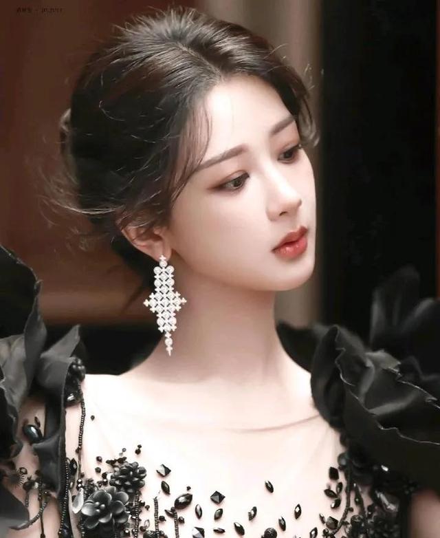 内娱断层顶流明星，肖战迪丽热巴登顶，杨紫第9李现第4王一博第3-6.jpg