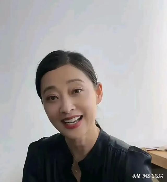 无滤镜大揭秘：明星真实颜值与状态大赏-17.jpg