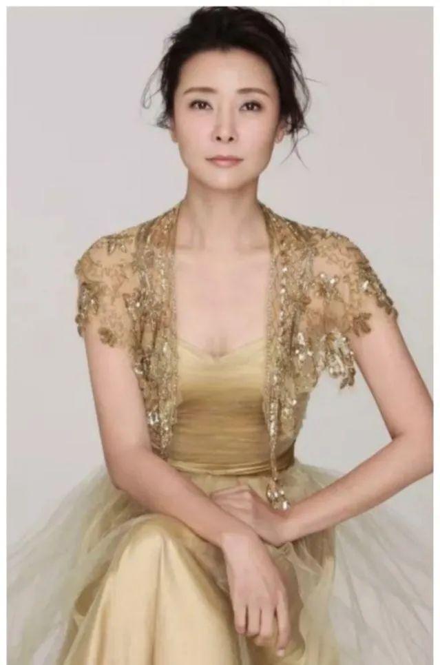 内娱家世显赫、非富即贵的六位女明星，你知道都有谁吗？-8.jpg