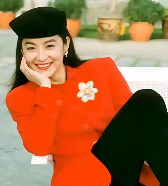 我国上个世纪最让人魂牵梦萦的十大女明星-1.jpg