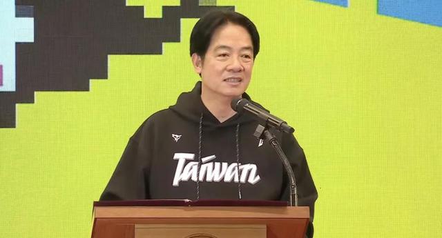 用战机迎接棒球队，把军事物资当烟花？-3.jpg