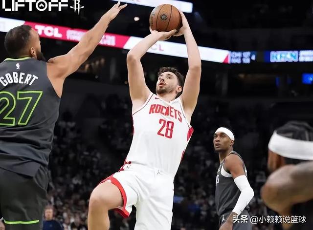 NBA:今日最新战况，湖人惨败太阳落第6，火箭屠狼紧逼第2的勇士-10.jpg