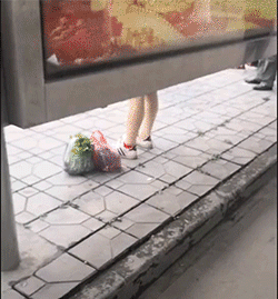 11张搞笑动图，你的笑点有多高，你能面无表情的看完吗？-10.jpg