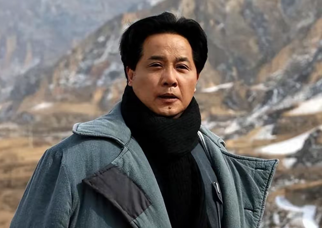 12月刚到，已有40位明星去世，多位脸熟叫不上名字，最大101岁-13.jpg