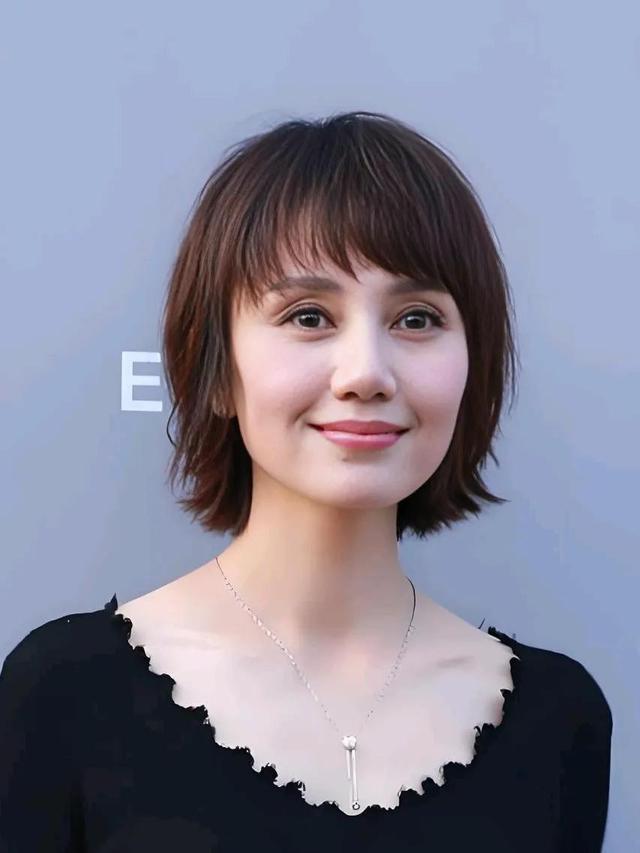 内娱最干净的10位女明星，不傍大款，不当小三，个个都是大美女-3.jpg