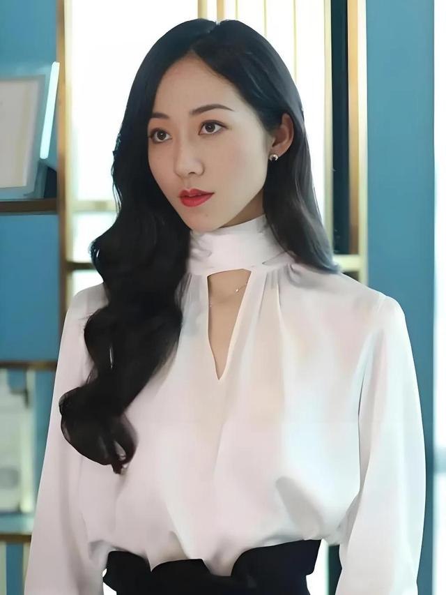 内娱最干净的10位女明星，不傍大款，不当小三，个个都是大美女-24.jpg