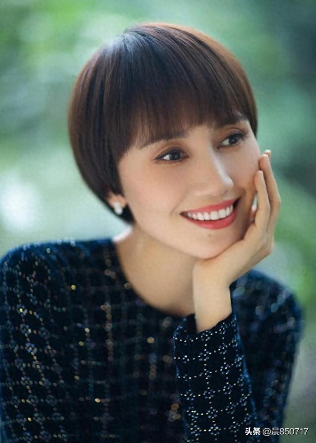 内娱最干净的10位女明星，不傍大款，不当小三，个个都是大美女-1.jpg
