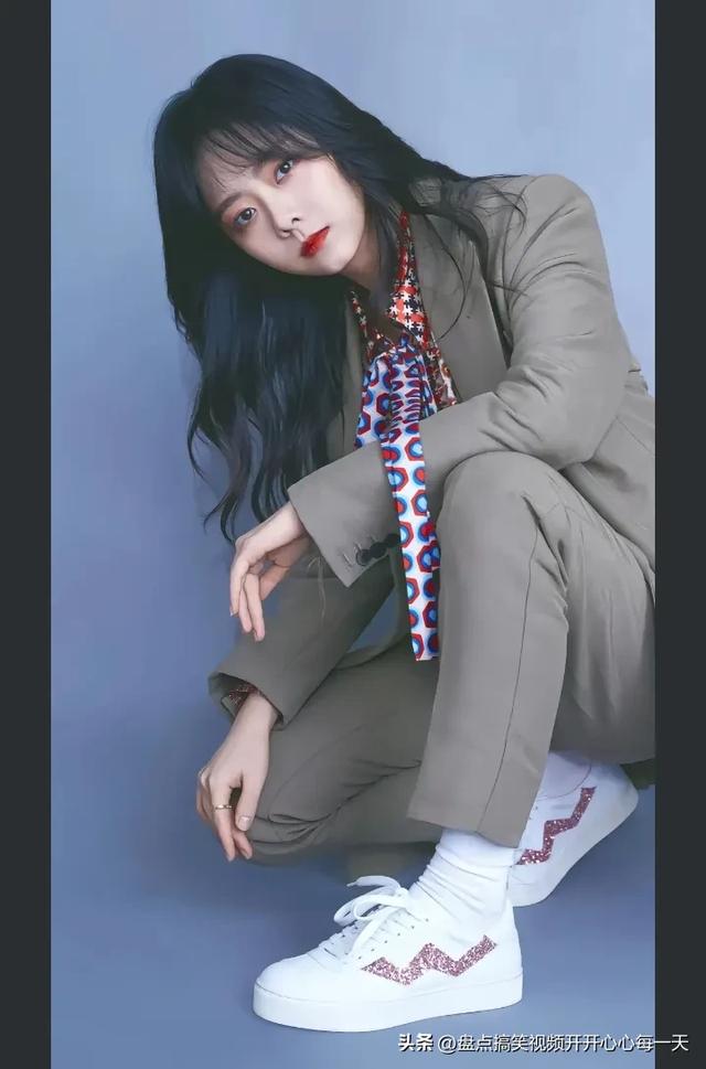 内娱最干净的 10 位女明星，不傍大款，不当小三，个个都是大美女-25.jpg