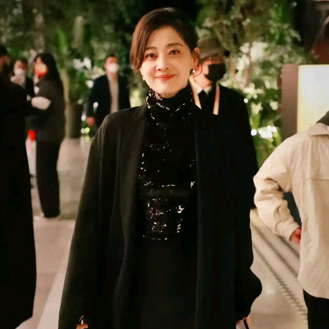越老越迷人的10位中国女星盘点，她们真的是美了一辈子！-10.jpg