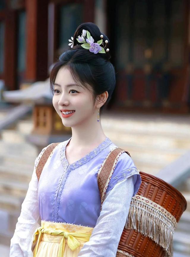 演技在线，形象惊艳，这几位明星多年来一直不温不火，真离谱-6.jpg