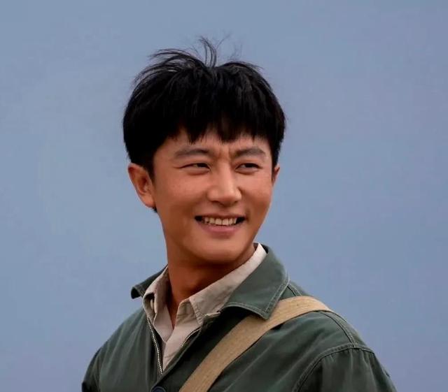 演技在线，形象惊艳，这几位明星多年来一直不温不火，真离谱-11.jpg
