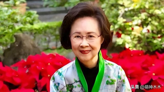 多位明星蹭琼瑶去世热度，于正评论区沦陷，赵丽颖也被质疑营销-1.jpg