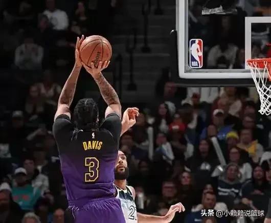 NBA:今天最新战况，湖人惨败森林狼落第8，快船躺升第6 鹈鹕9连败-7.jpg