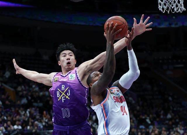 （体育）篮球——CBA常规赛：北京控股胜四川丰谷酒业-6.jpg