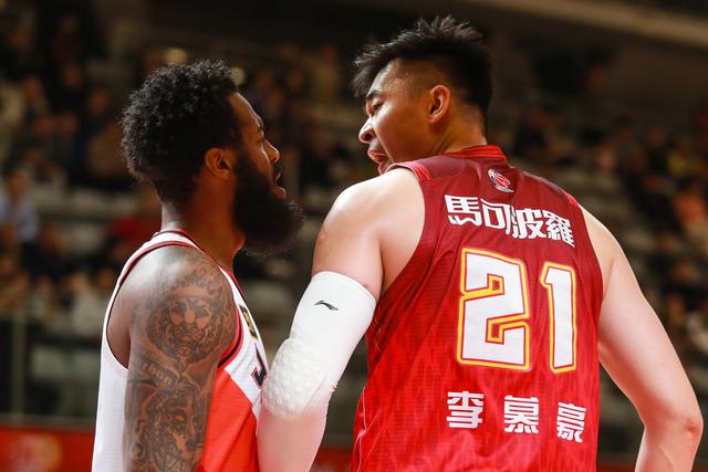 #（体育）篮球——CBA常规赛：深圳马可波罗胜江苏肯帝亚-1.jpg