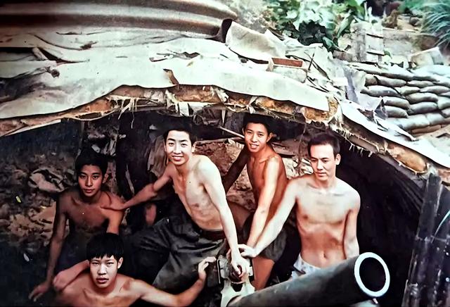 79年战场上，指挥员要枪毙一名老兵，为何战后还成了生死之交？-5.jpg