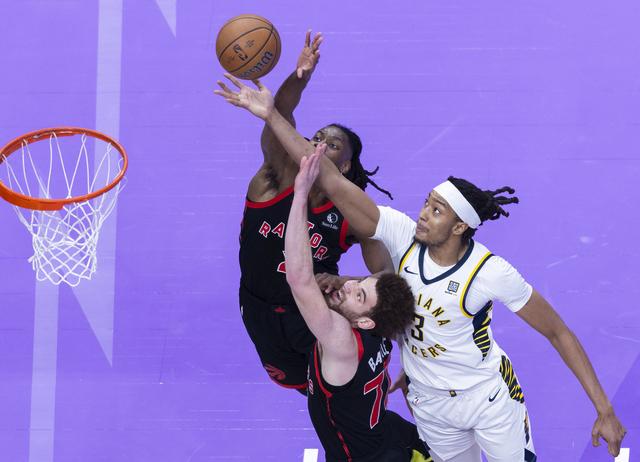 （体育）篮球——NBA杯：猛龙胜步行者-3.jpg
