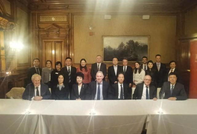 中国—加拿大二轨对话第八次会议在蒙特利尔举行-1.jpg