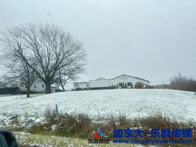 100cm末日级别“雪灾”席卷安省！多伦多北部“沦陷”一片红-9.jpg