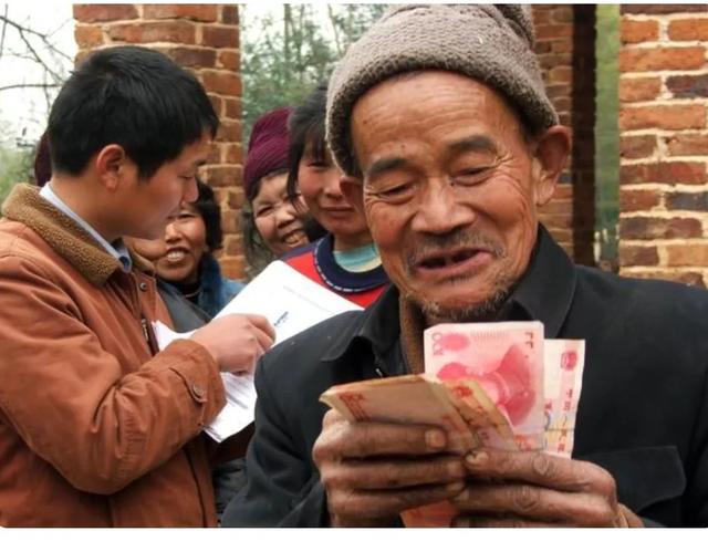 有人说头条上赚钱像吃饭，试一试到底怎么样？-4.jpg