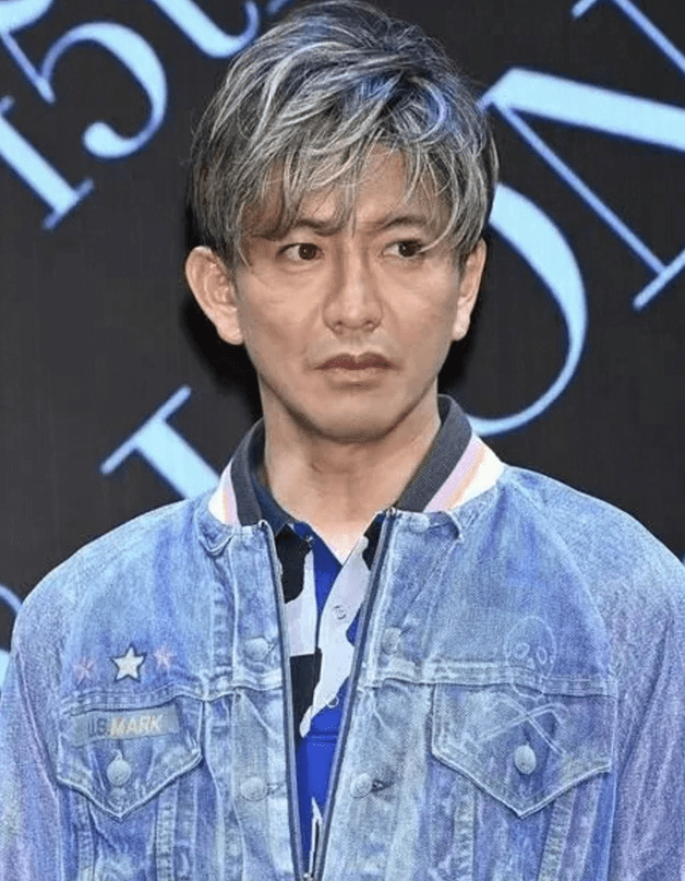 惊鸿一瞥的短效美颜：十位明星的颜值变迁与岁月感悟-4.jpg