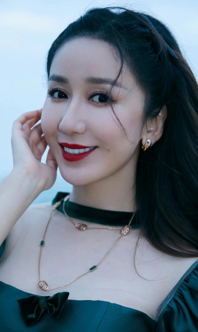 娱乐圈昙花一现的明星盘点，有些人走着走着就没影踪了？-17.jpg