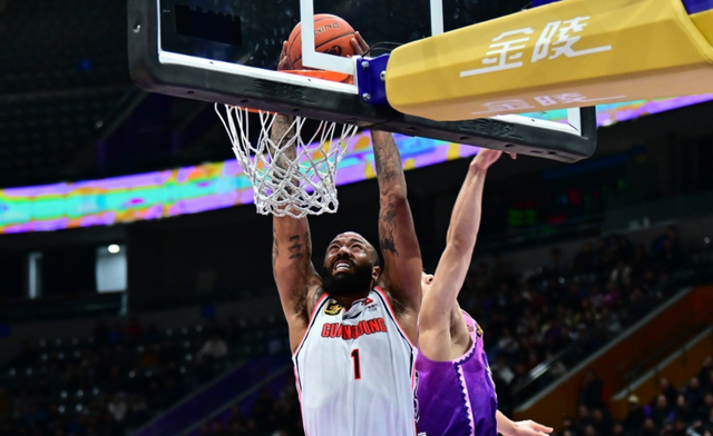 CBA积分榜最新排名出炉：辽宁25分大胜无缘榜首 广东逆袭杀回前8-3.jpg