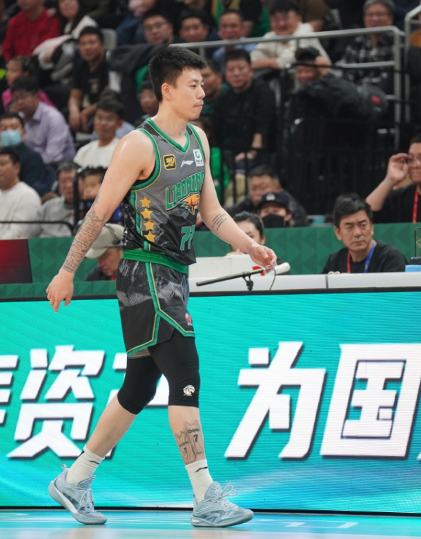 25分大胜！弗格29+11+10三节打卡辽宁轻取福建二连胜 张镇麟20+5-7.jpg