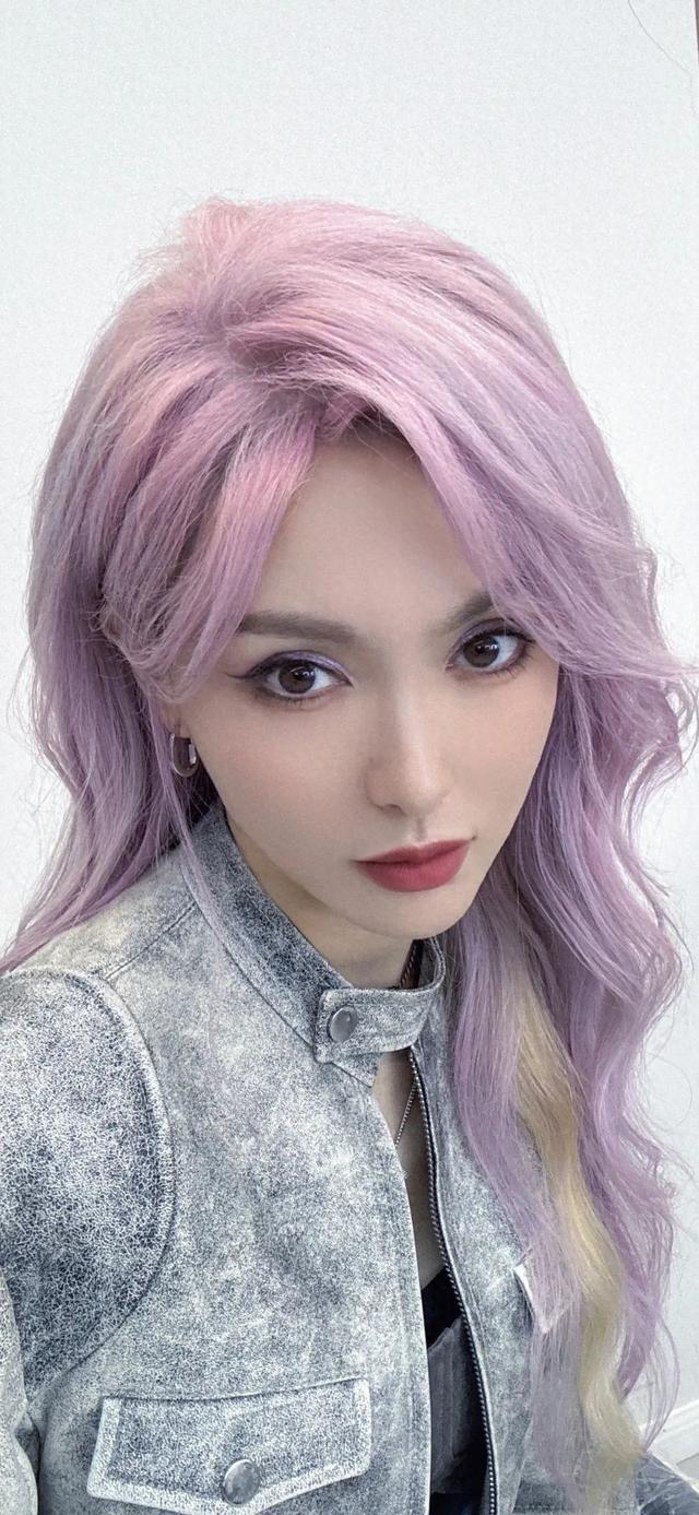 男女明星壁纸高清全面屏 | 收图-1.jpg