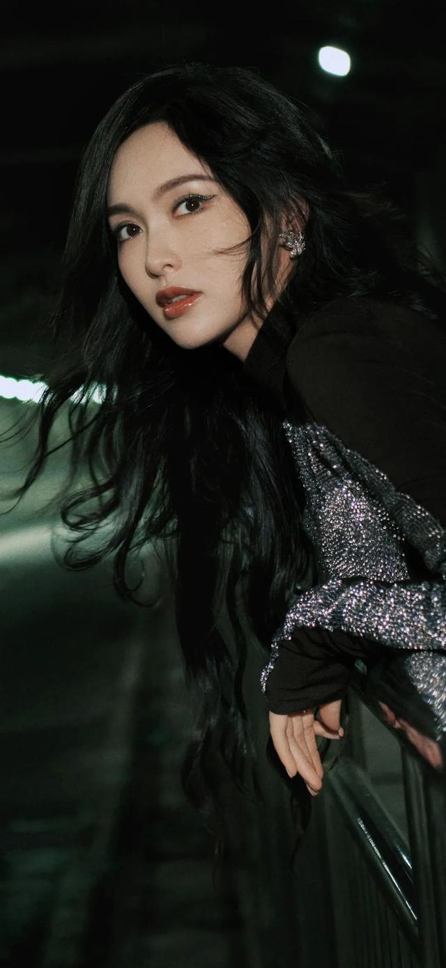 男女明星壁纸高清全面屏 | 收图-12.jpg