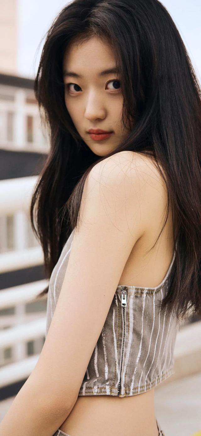 男女明星壁纸高清全面屏 | 收图-21.jpg