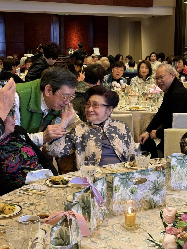 20位高寿健在女明星 最年长的已有103岁 王晓棠真美丽 郭兰英好慈祥-40.jpg