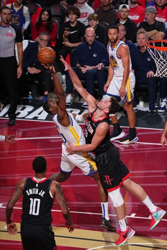 《2024 篮球传奇！火箭险胜勇士，打破 15 连败魔咒晋级 NBA 杯四强》-1.jpg