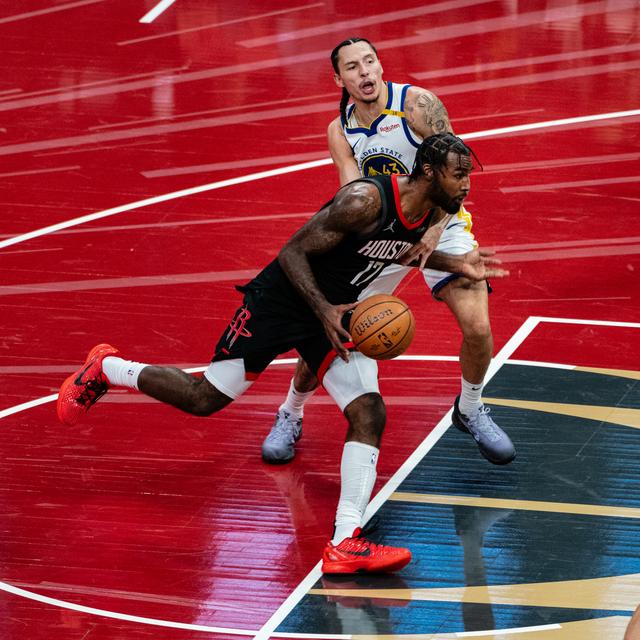 （体育）篮球——NBA杯赛：火箭胜勇士 晋级半决赛-3.jpg