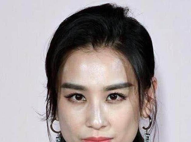 外媒镜头堪比照妖镜！明星真实颜值全曝光，一个个老到认不出-5.jpg
